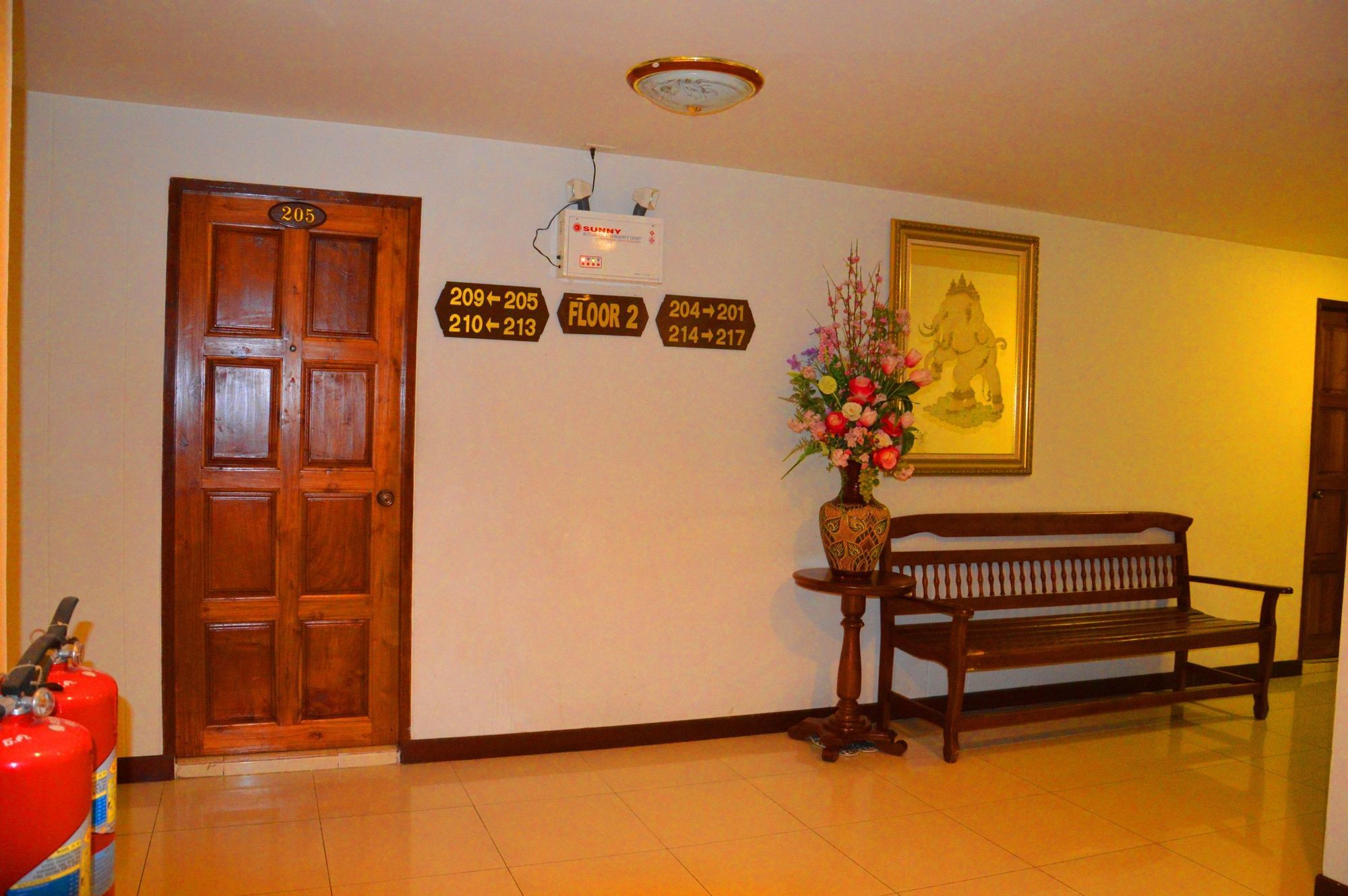 โรงแรม โรงแรมซิลเวอร์โกลด์ การ์เด้นท์ สุวรรณภูมิ แอร์พอร์ต