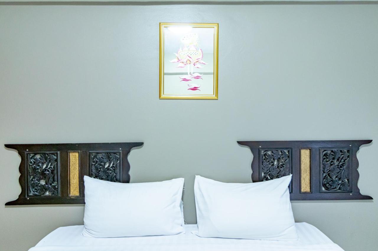 โรงแรมซิลเวอร์โกลด์ การ์เด้นท์ สุวรรณภูมิ แอร์พอร์ต