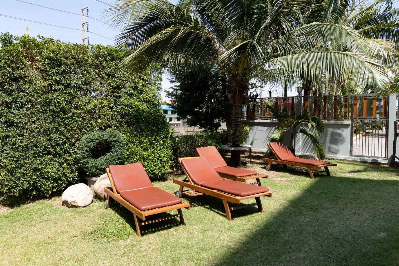 โรงแรม โรงแรมซิลเวอร์โกลด์ การ์เด้นท์ สุวรรณภูมิ แอร์พอร์ต 3*